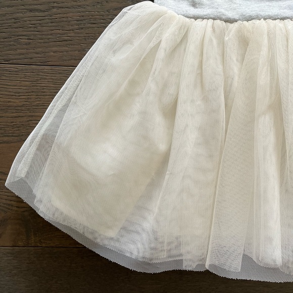 Old navy baby creme tutu dress 6-12M NWT - Picture 3 of 4